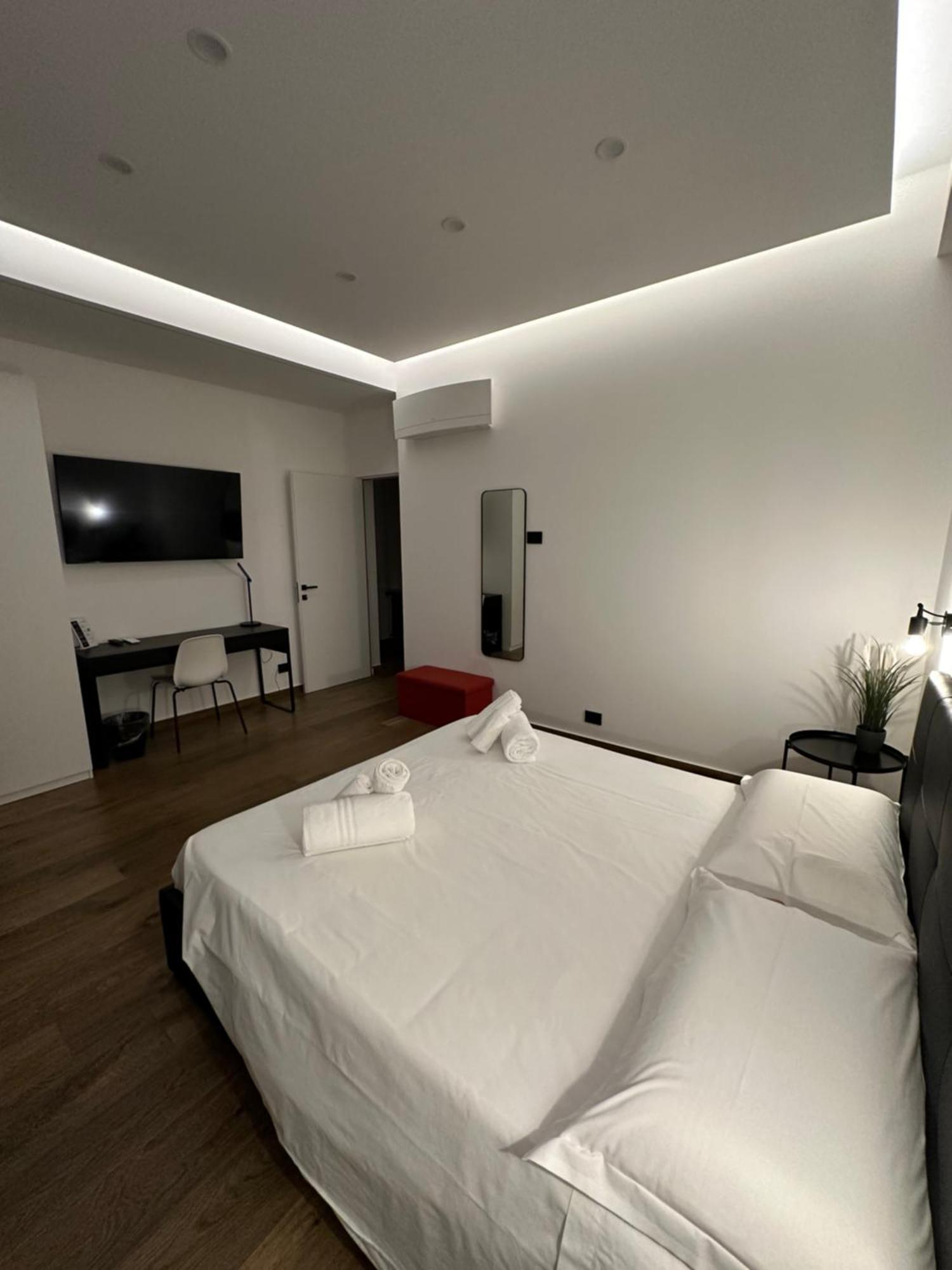 Borgiarooms Luxury Apartment Milazzo Ngoại thất bức ảnh